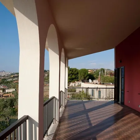 Vila Elena